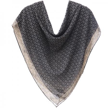 روسری سوپر نخ چه مشخصاتی دارد؟