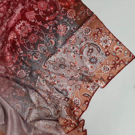 سلامت پوست سر با استفاده روسری ابریشمی