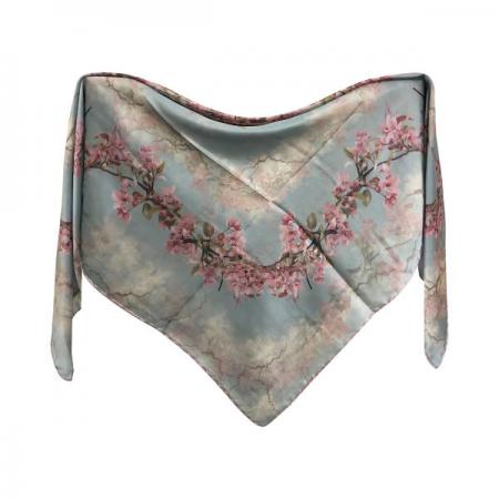 پخش کننده روسری رنگ سال 