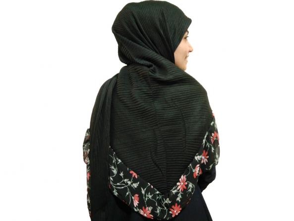 آشنایی با مشخصات انواع روسری مشکی مجلسی