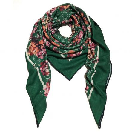 توزیع عمده انواع شال و روسری ارزان قیمت